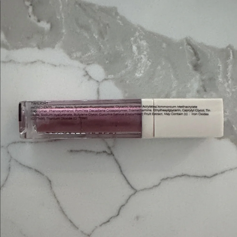 🌸5/$25🌸 Beauty For Real lip in twilight - Picture 2 of 3